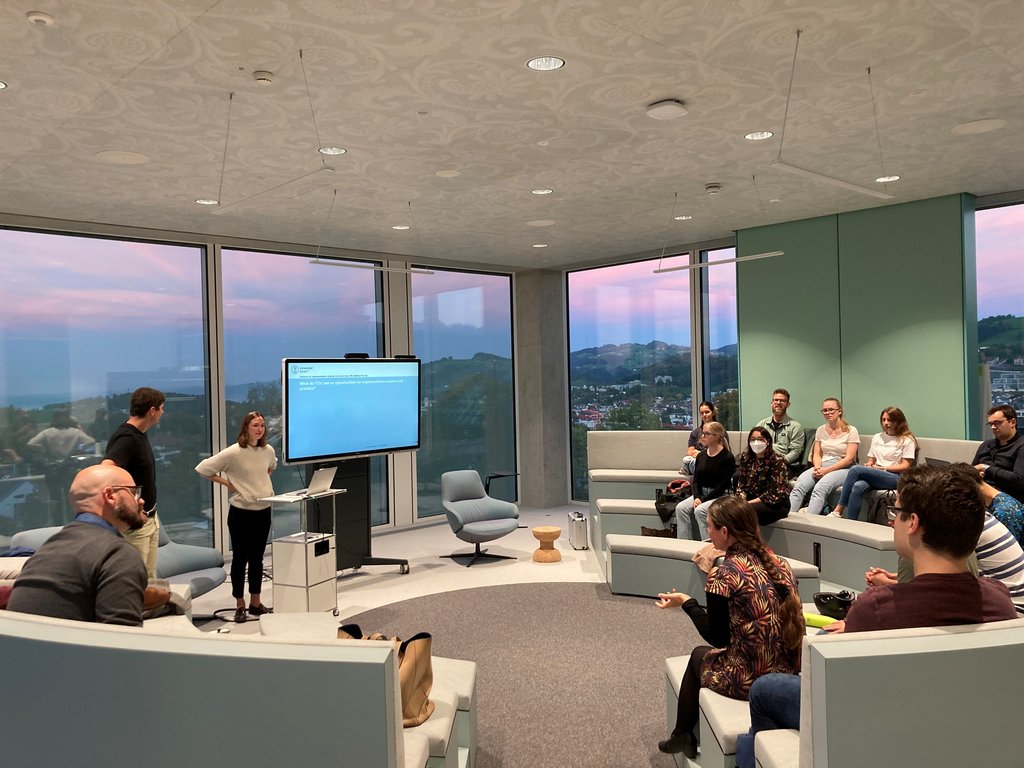 HSG-Kurs bringt Studierende, Experten und Bevölkerung zu Diskussionen über Gesundheitsthemen zusammen