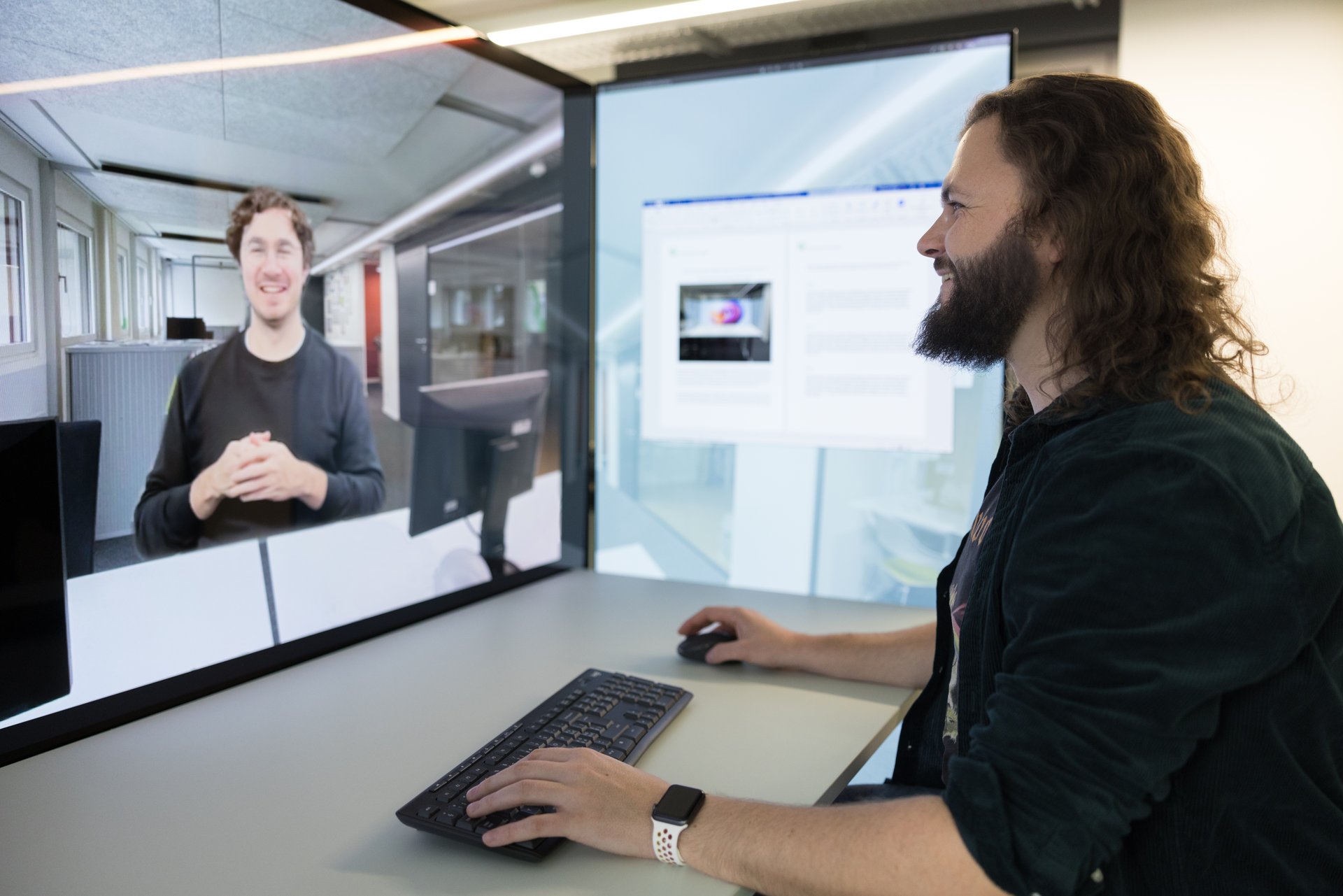 The working world: Offices that makes people work together, optimize ...
