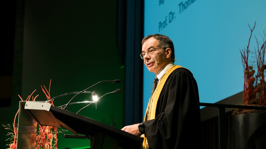 498 Master’s degrees awarded