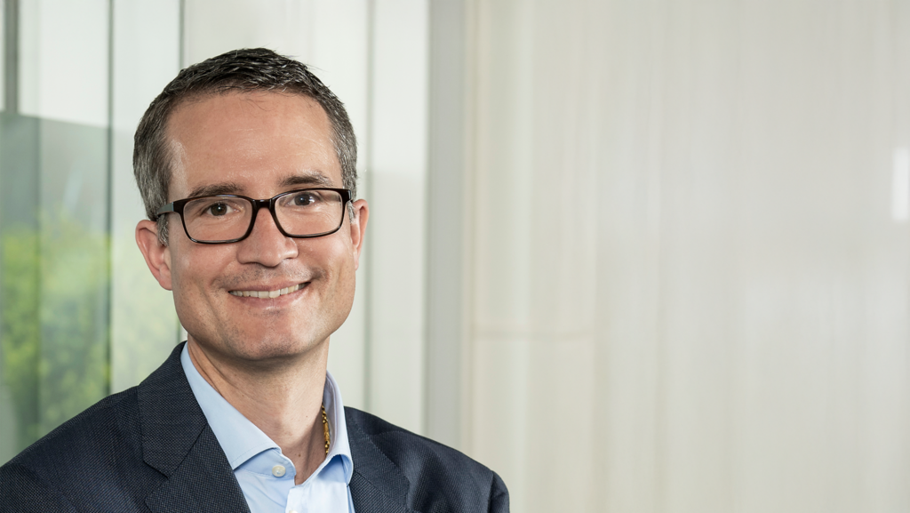 Universitätsrat wählt Cornel Loser zum neuen Verwaltungsdirektor 