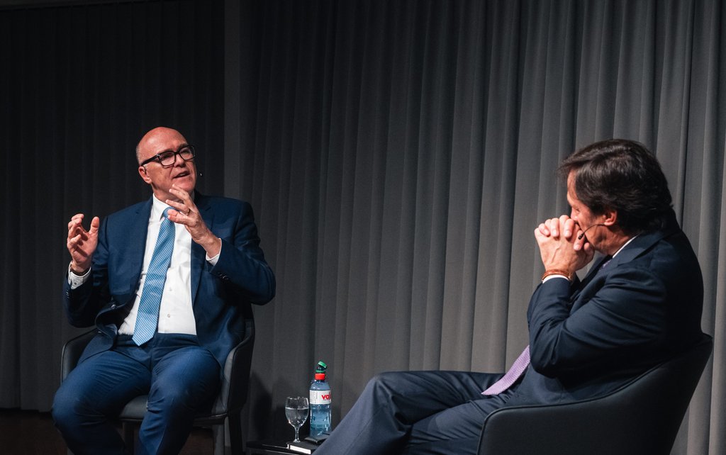 Federal Councillor Martin Pfister visits HSG | unisg.ch