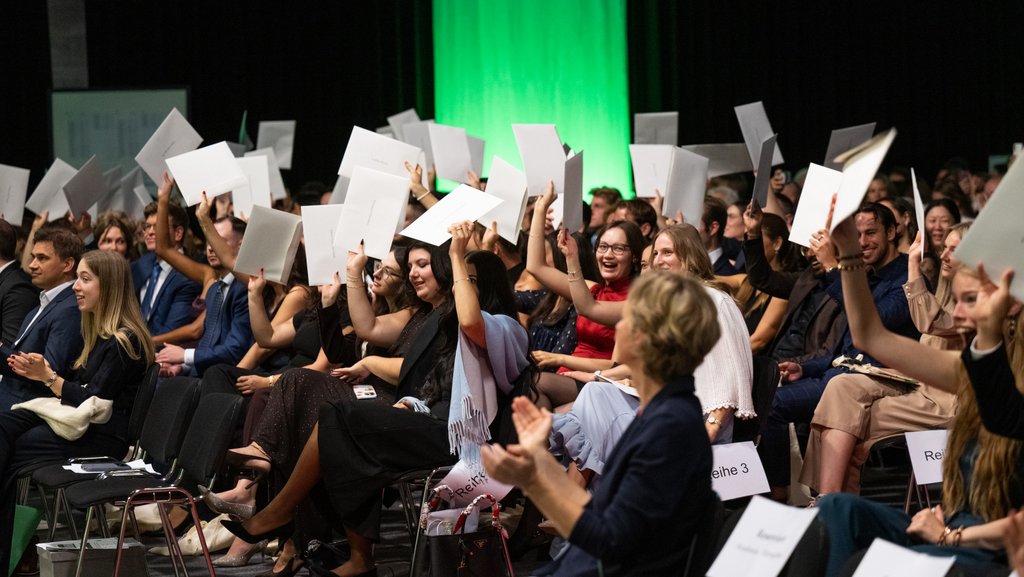 Bachelor’s and Master’s commencement ceremony | unisg.ch